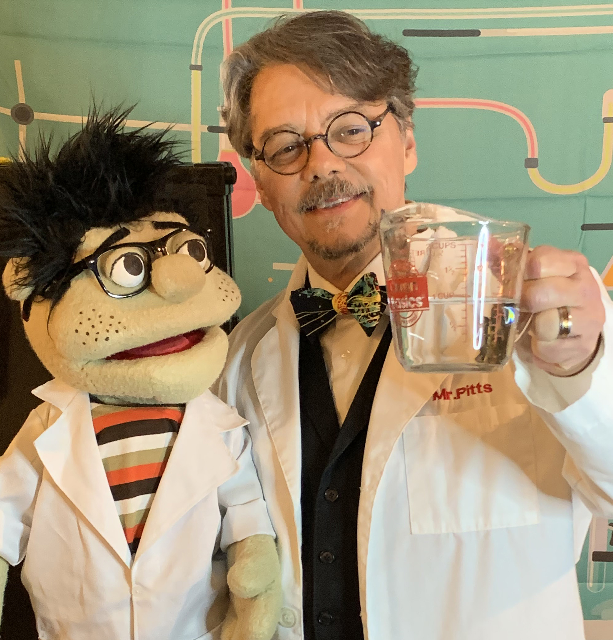 Day Care Magic and Puppets - The Silly Scientist Show!
